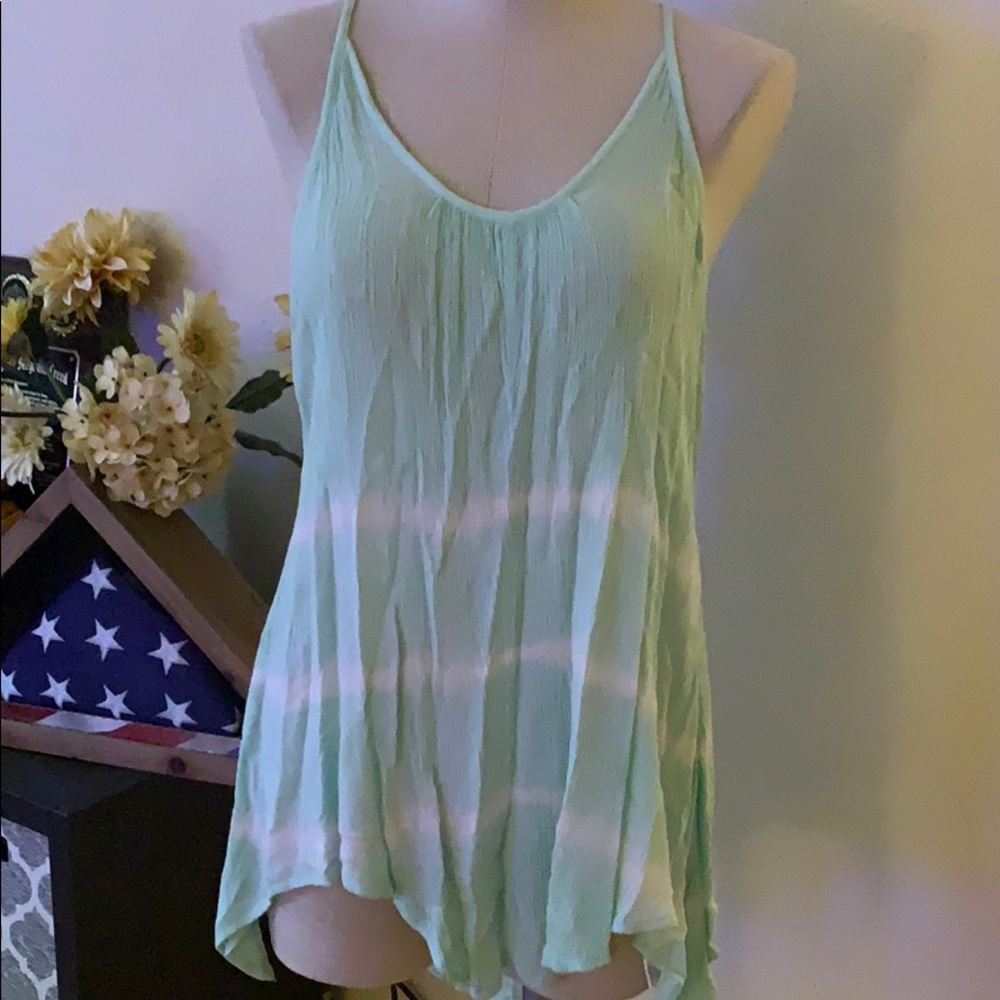 NWT Buckle Patrons of Peace Tank Large